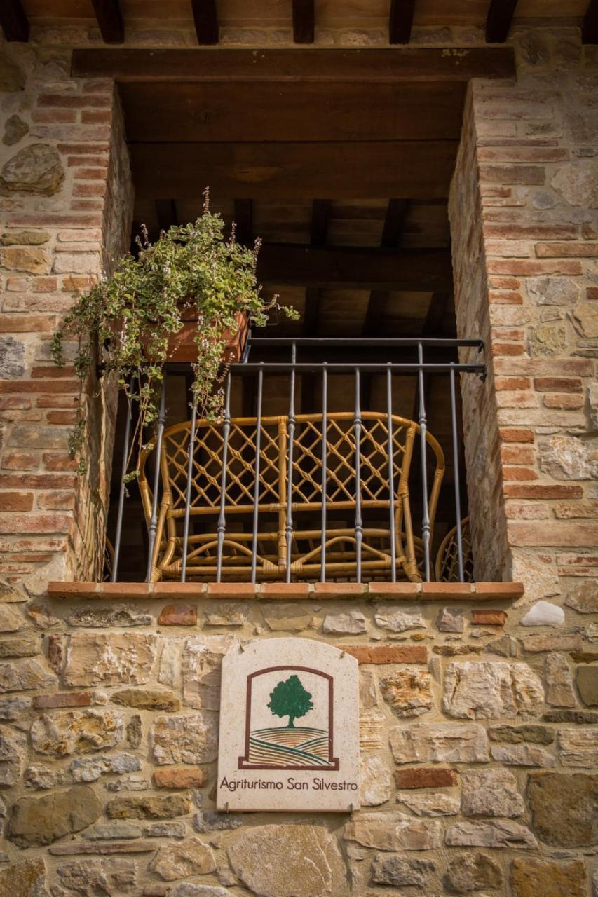 马尔夏诺Agriturismo San Silvestro别墅 外观 照片